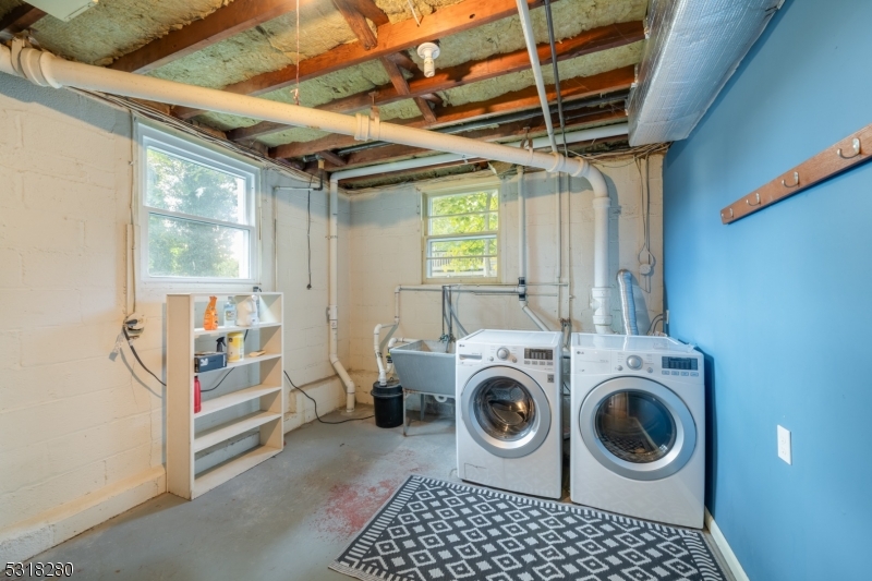 Washington's Headquarters - Residential