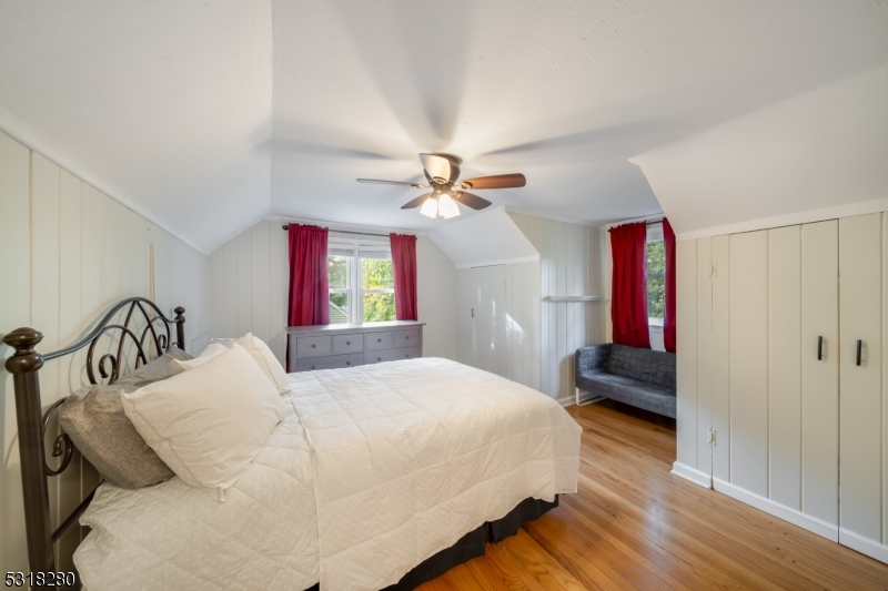 Washington's Headquarters - Residential