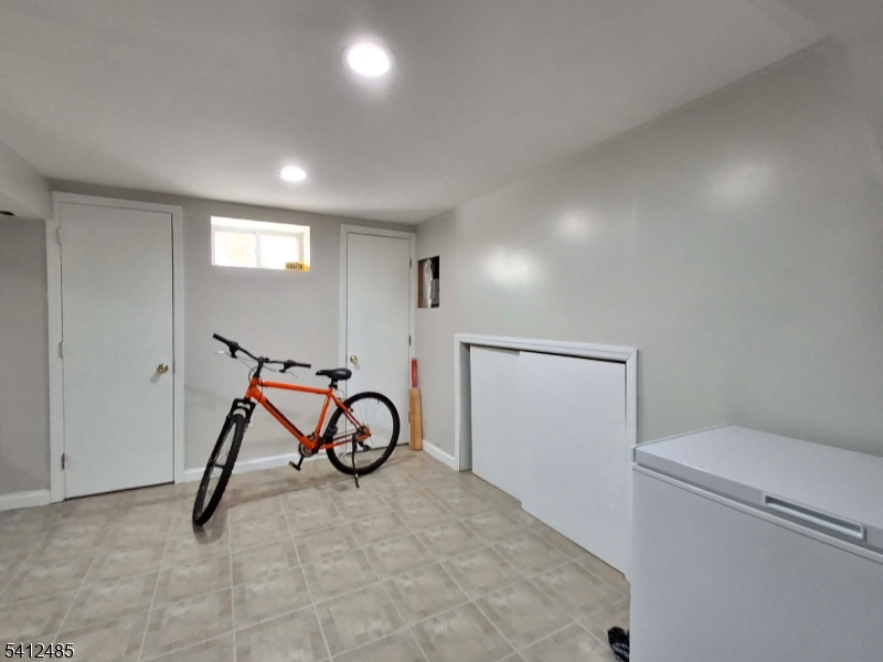 Oaktree Village - Residential