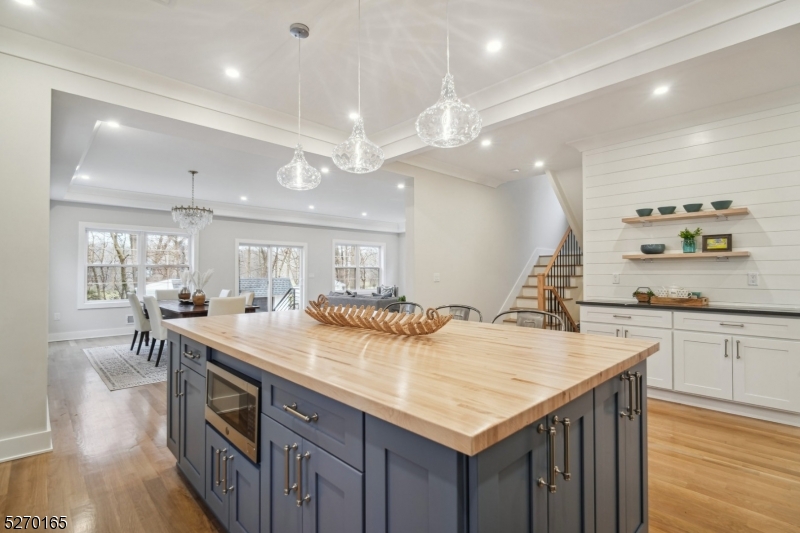 Golf Island - Residential