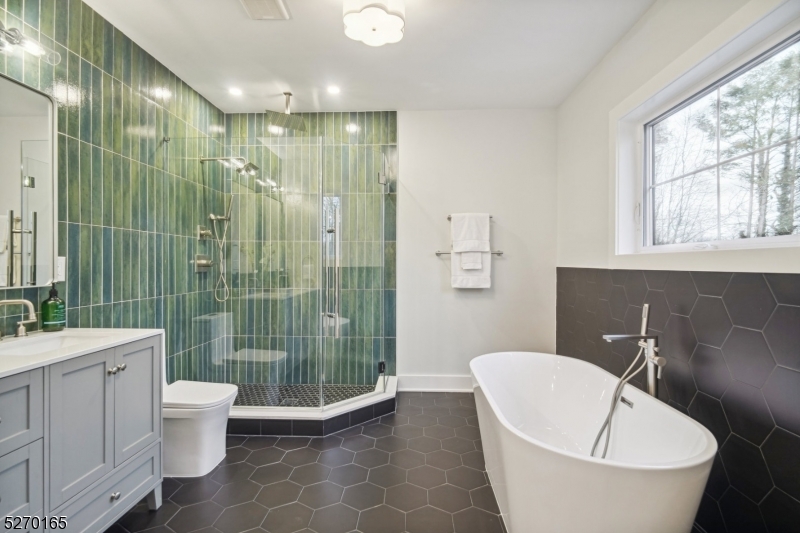 Golf Island - Residential