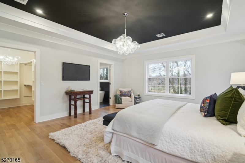 Golf Island - Residential