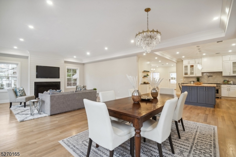 Golf Island - Residential