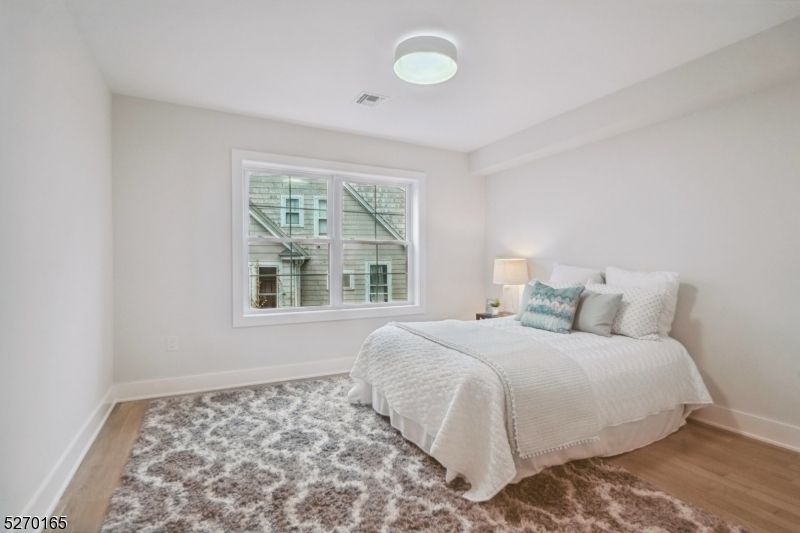 Golf Island - Residential