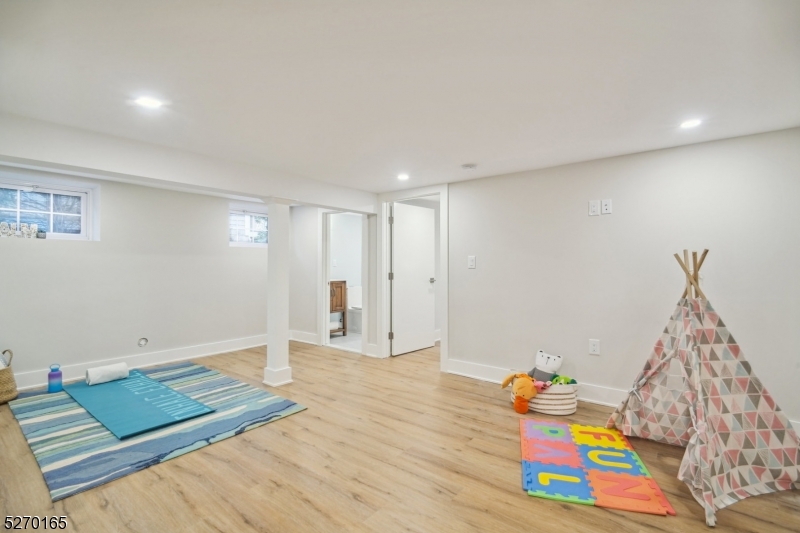 Golf Island - Residential