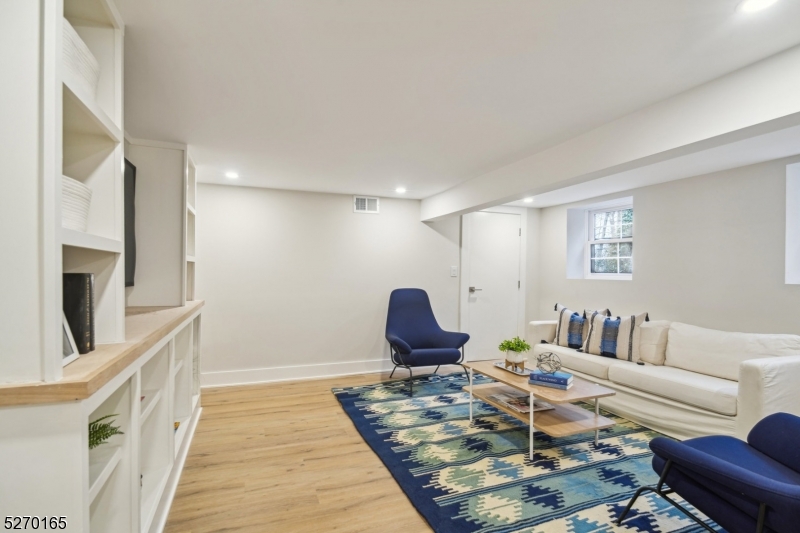 Golf Island - Residential