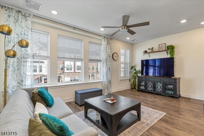 Fox Hollow - Residential