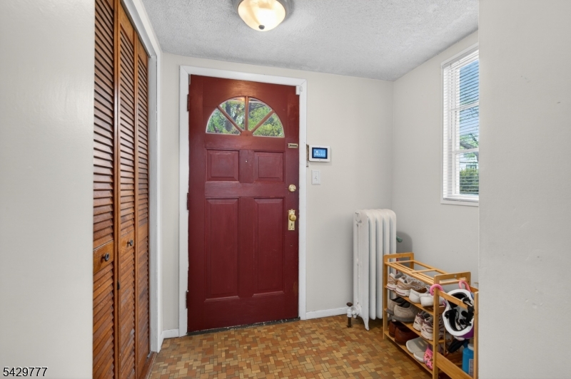 Hillcrest - Residential