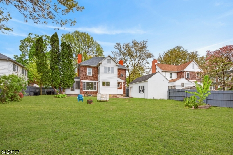 Hillcrest - Residential
