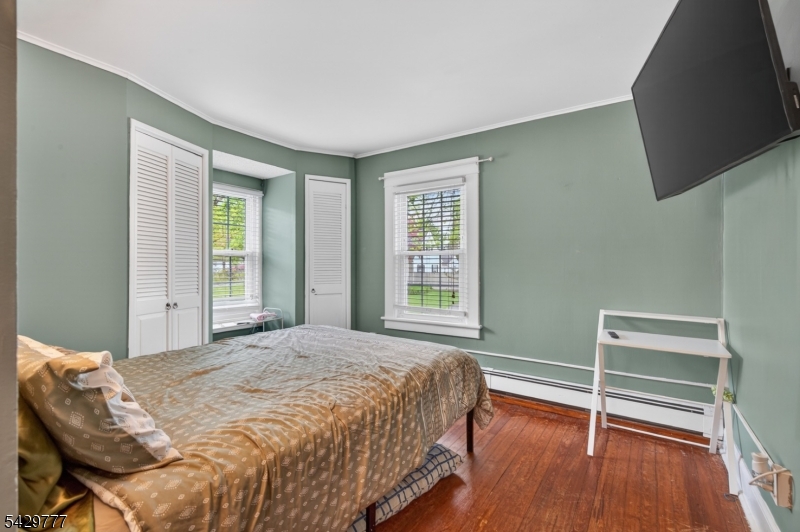 Hillcrest - Residential