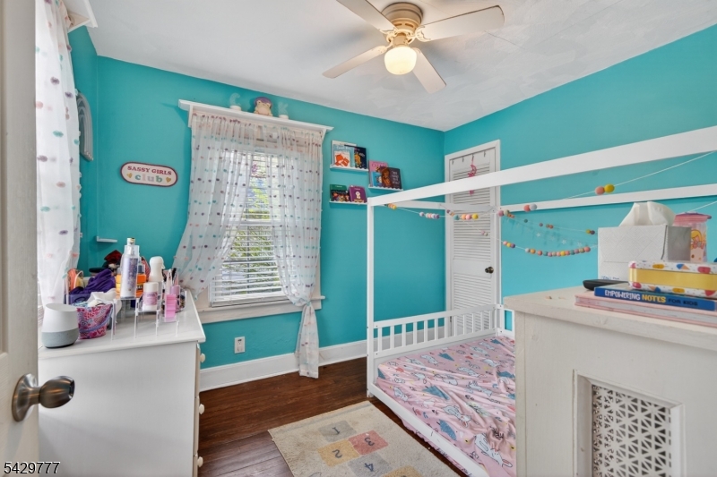 Hillcrest - Residential