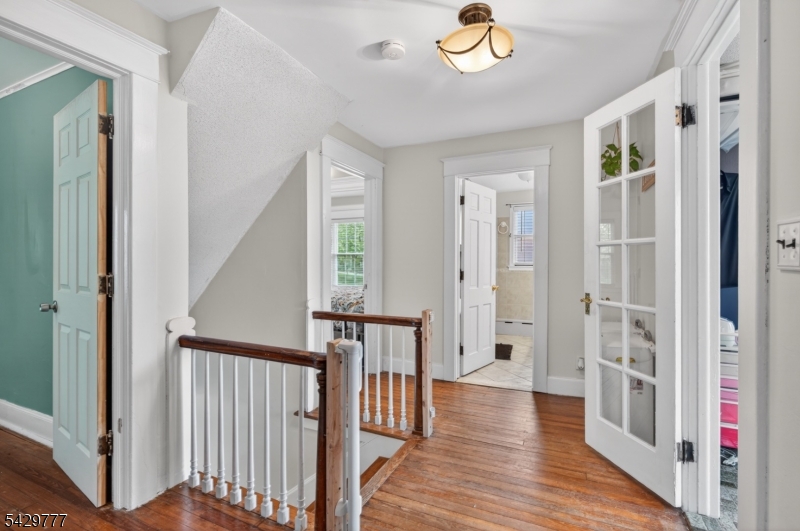 Hillcrest - Residential