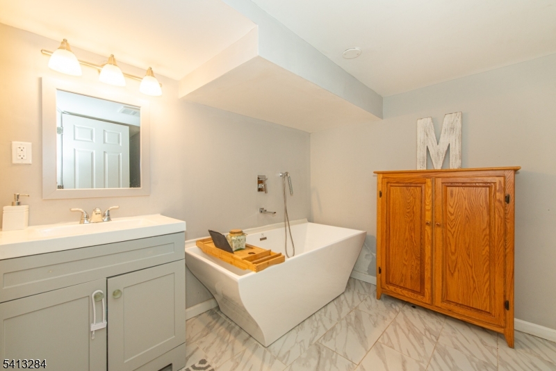 Lake Paulinskill - Residential