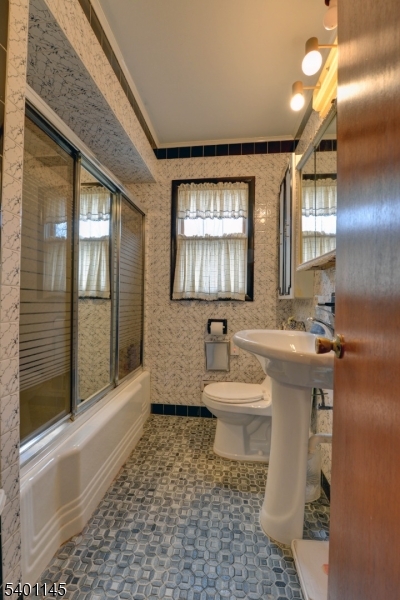 Hillcrest - Residential