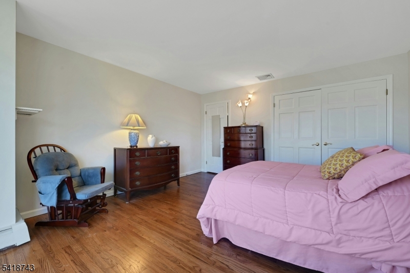 HIDDEN GLEN - Residential