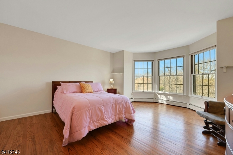 HIDDEN GLEN - Residential