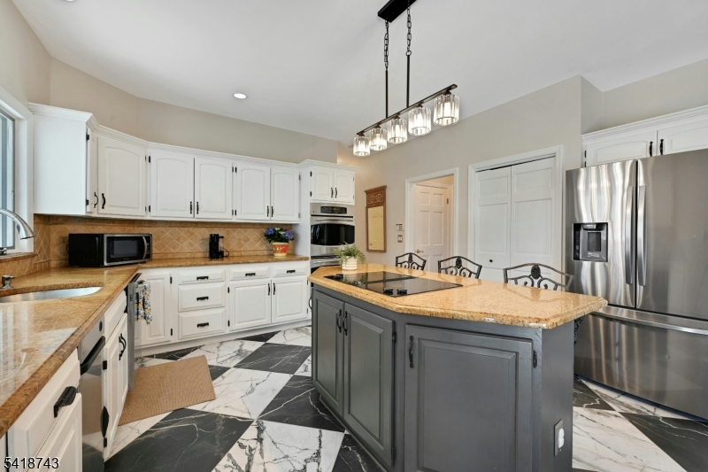 HIDDEN GLEN - Residential