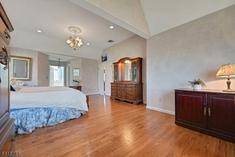 HIDDEN GLEN - Residential