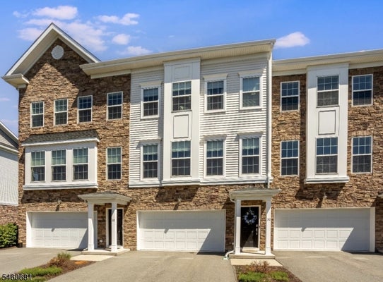 30 COLGATE DR, MORRISTOWN, NJ 07960 - Image 4ed5c246ff2ca8a157a14ed6360e191a/1266653146