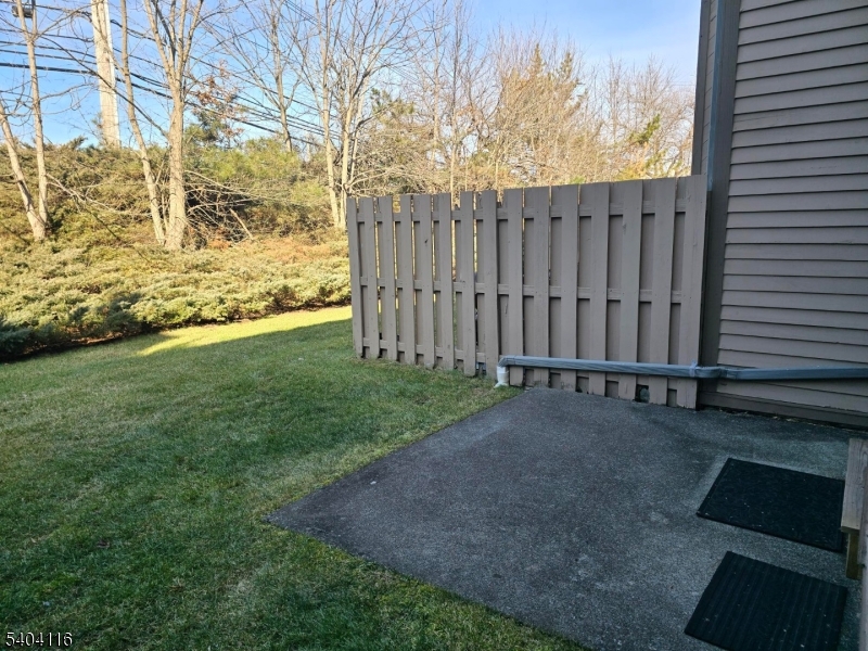 Castel Ridge - Residential