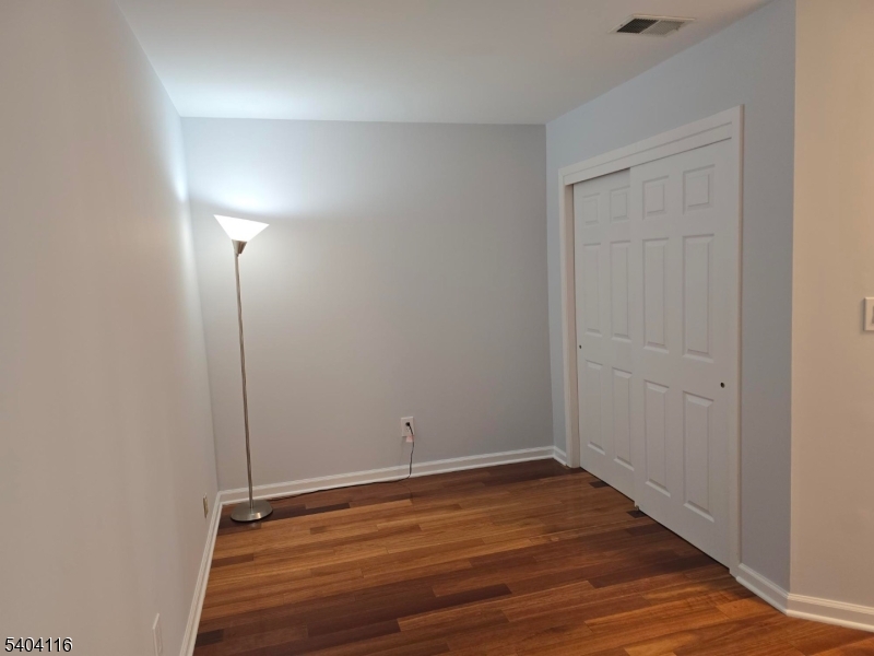 Castel Ridge - Residential