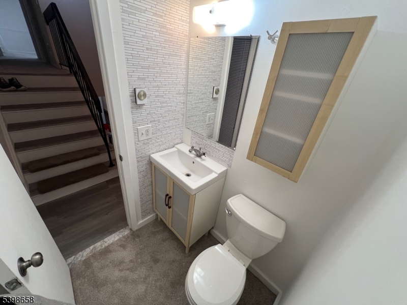 OVERLOOK VILLAGE - Residential Lease