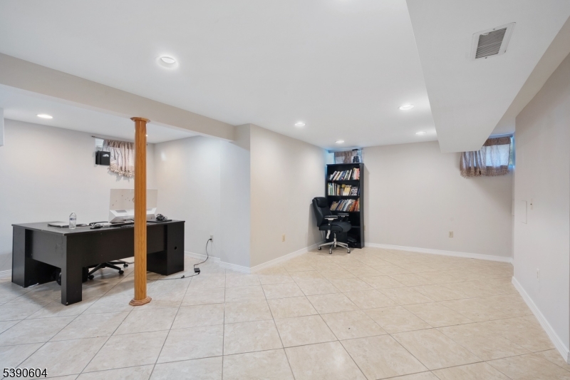 Courtland - Residential