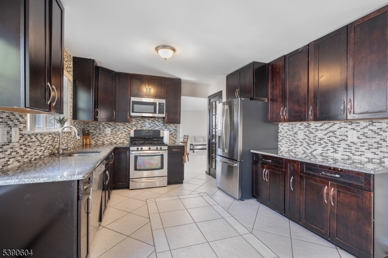 Courtland - Residential