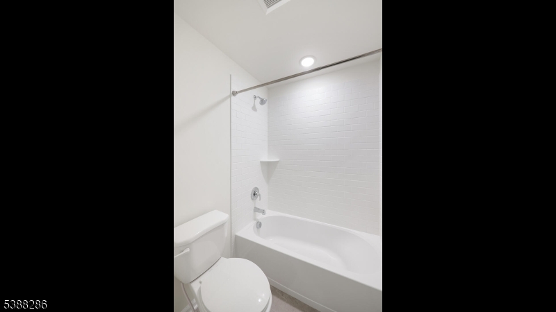 The Hills at Warren - Residential Lease