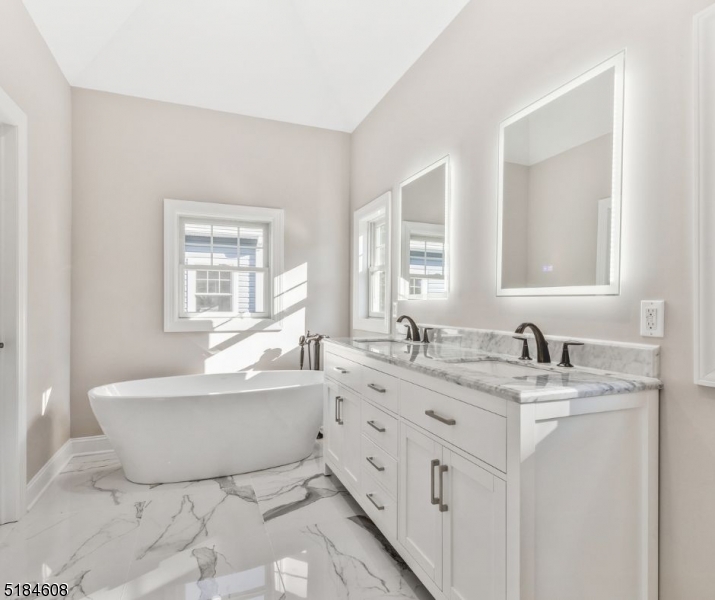 Riker Hill - Residential