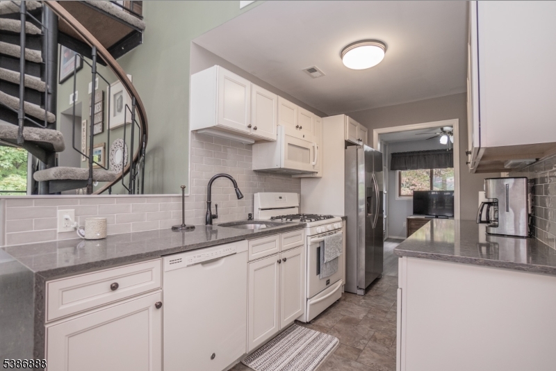 Great Gorge Village - Residential