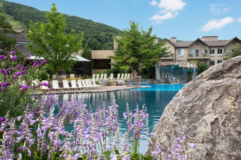 Great Gorge Village - Residential