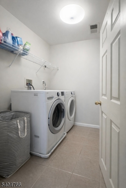 Grandover Pointe - Residential