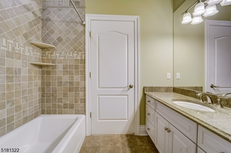 Mendham Lake Area - Residential