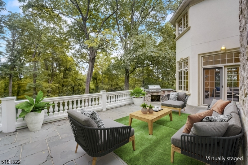 Mendham Lake Area - Residential