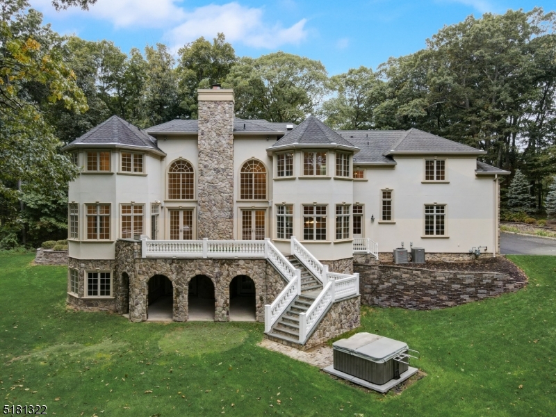 Mendham Lake Area - Residential