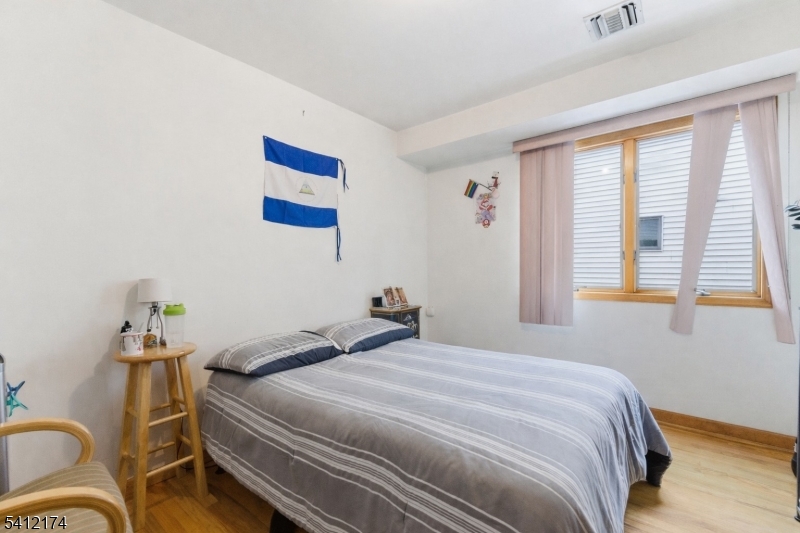 North Newark - Residential Income