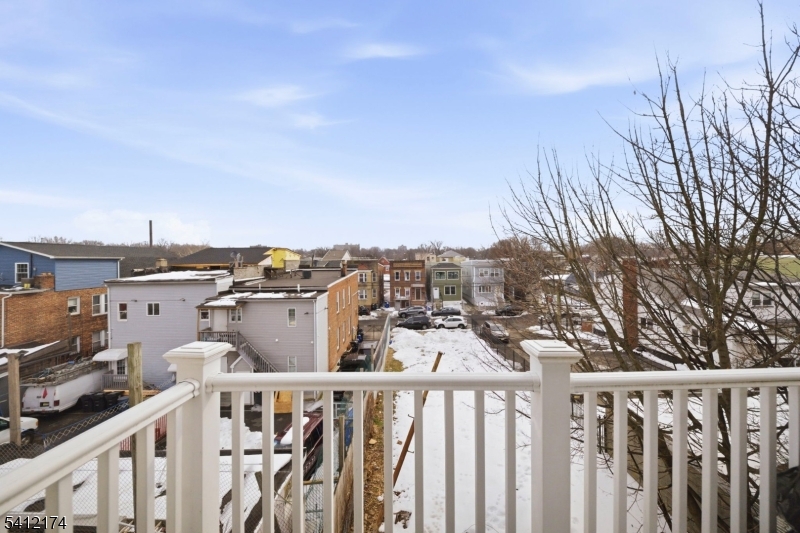 North Newark - Residential Income