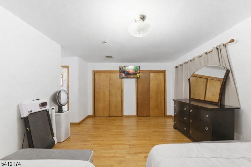 North Newark - Residential Income