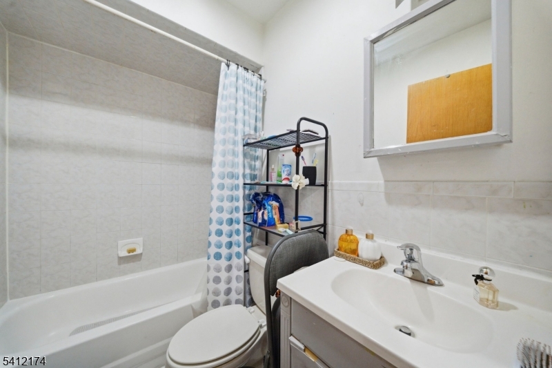 North Newark - Residential Income