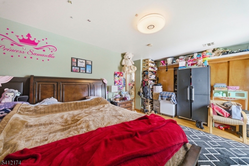 North Newark - Residential Income