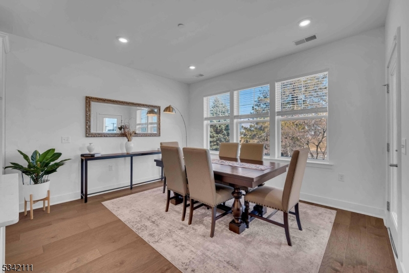 Collections Morris Plains - Residential