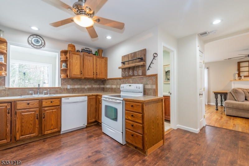 Plymouth Lake - Residential