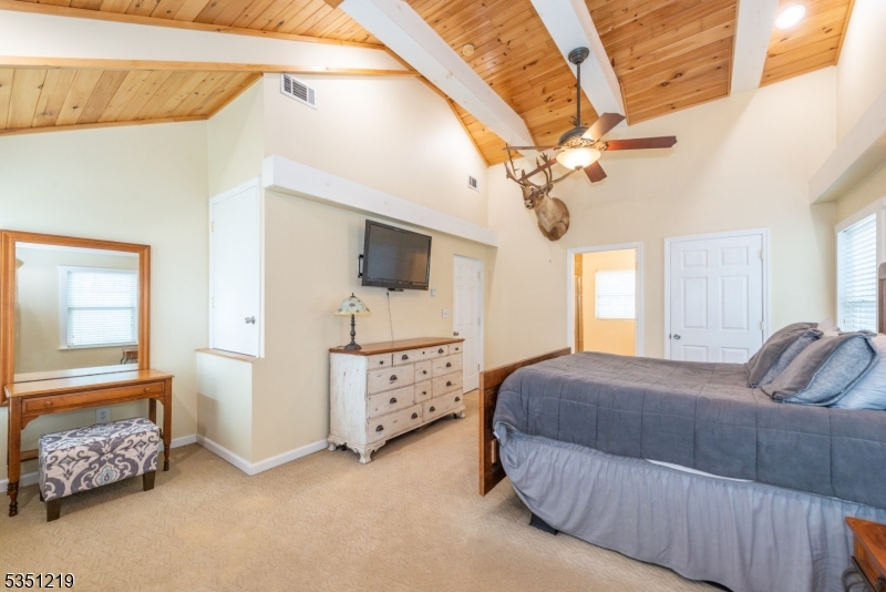 Plymouth Lake - Residential