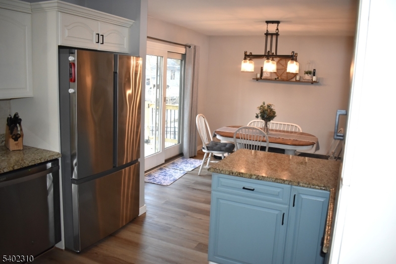 Upper Greenwood - Residential