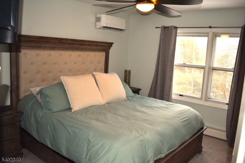 Upper Greenwood - Residential