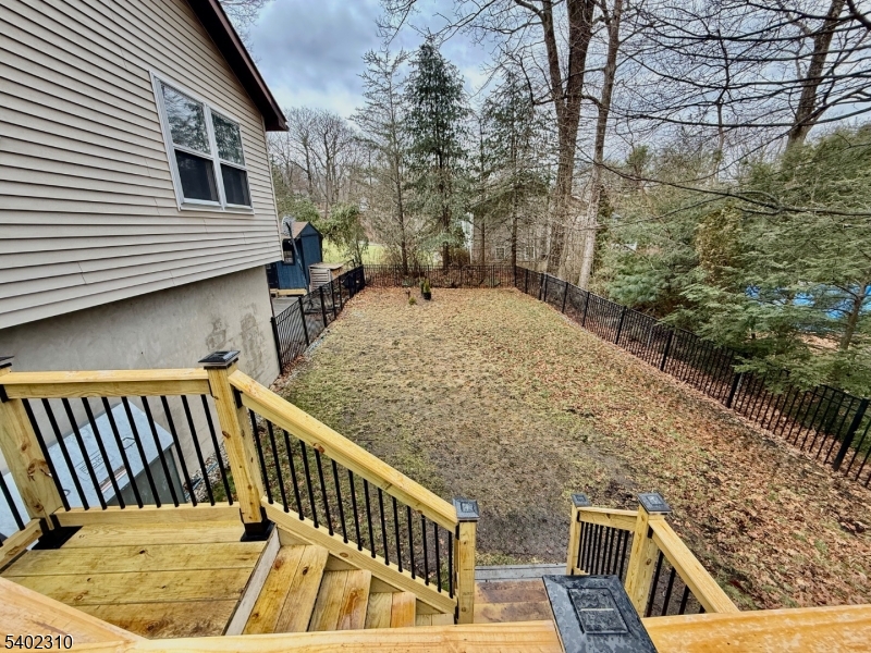 Upper Greenwood - Residential