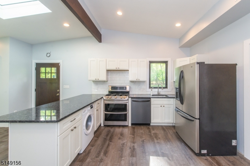 Schooleys Mountain - Residential