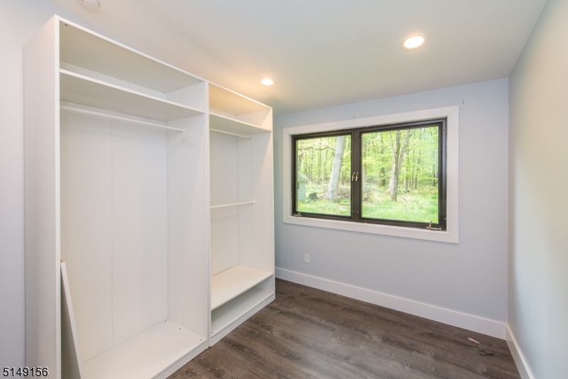 Schooleys Mountain - Residential