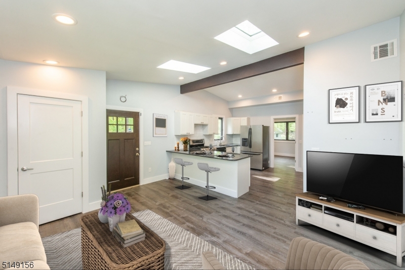 Schooleys Mountain - Residential